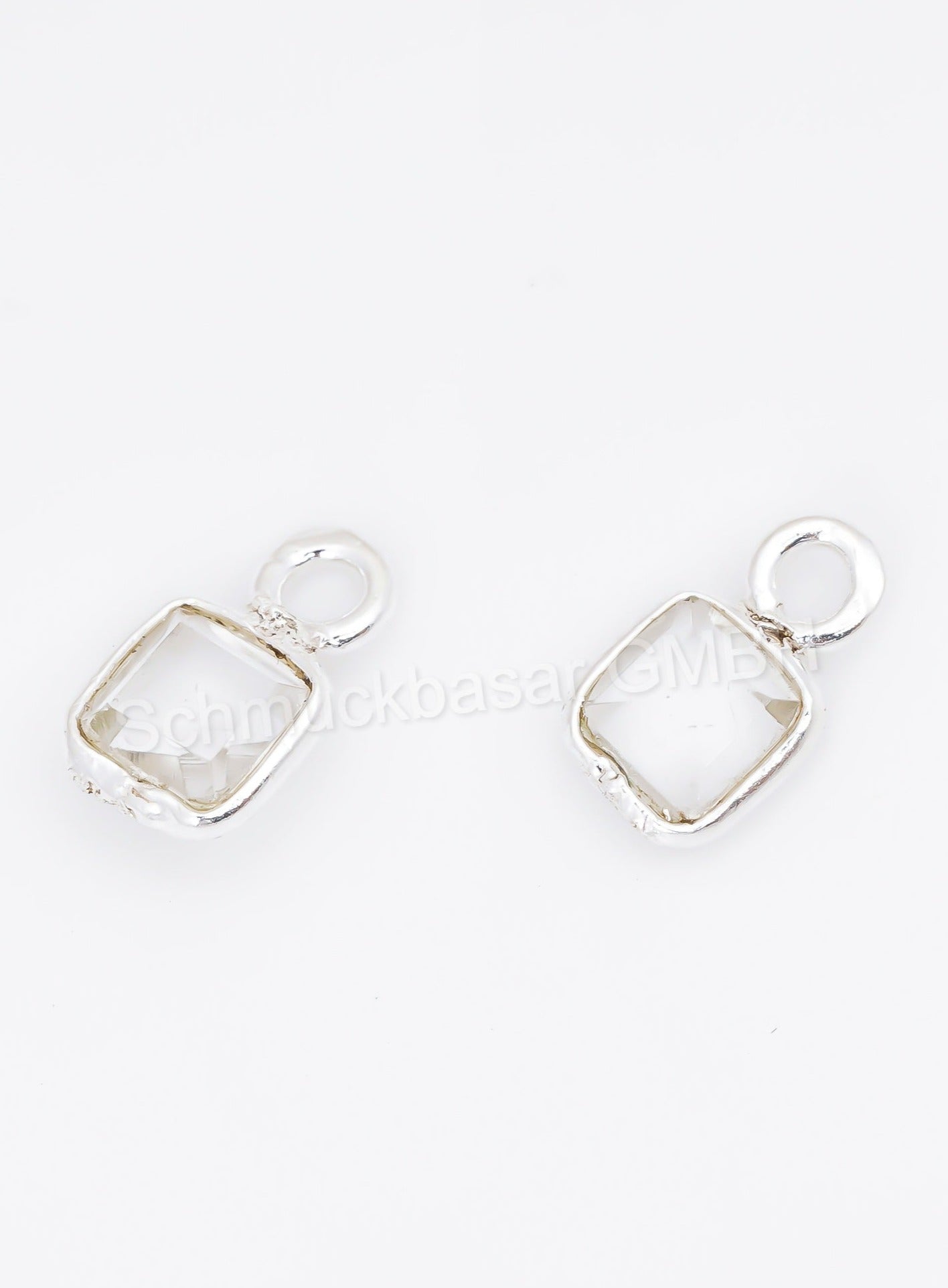 4 MM CRYSTAL BEZEL CONNECTOR