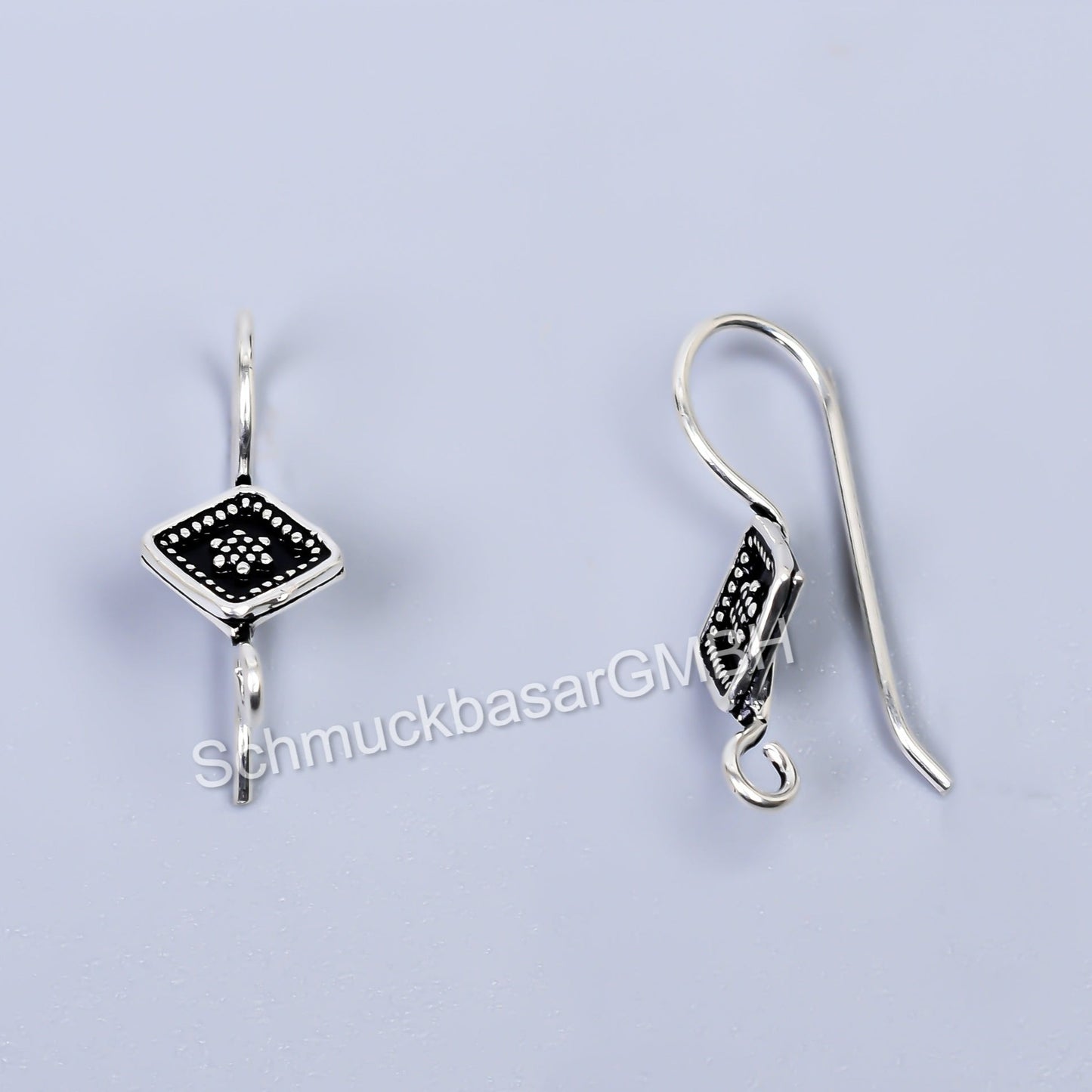 Oxidised Earwires (25 x 11 MM)
